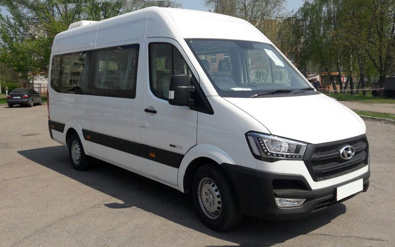 تجربه رانندگی با ون هیوندای H350