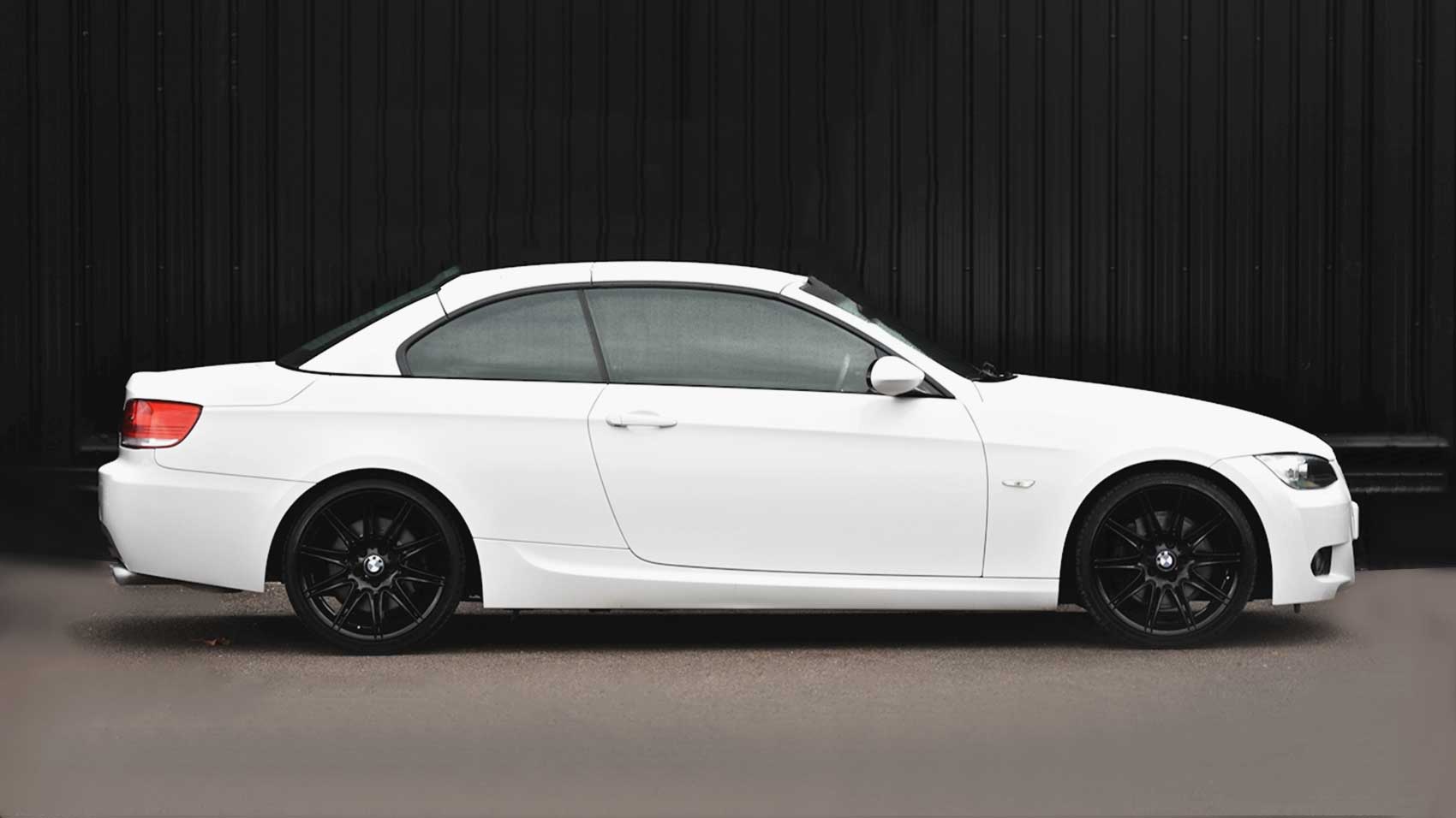 BMW 330i