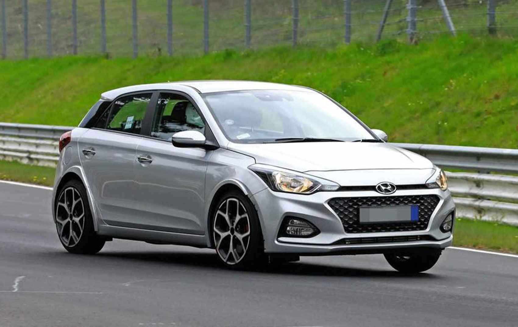 i20 هیوندای اتومات (بنزینی)