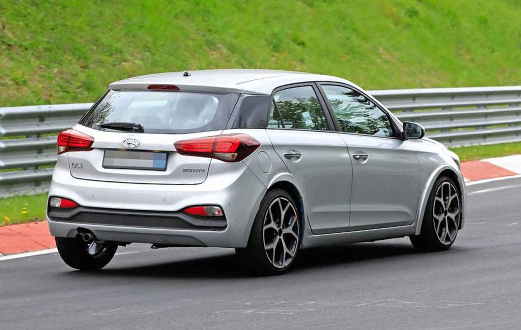 i20 هیوندای اتومات (بنزینی)